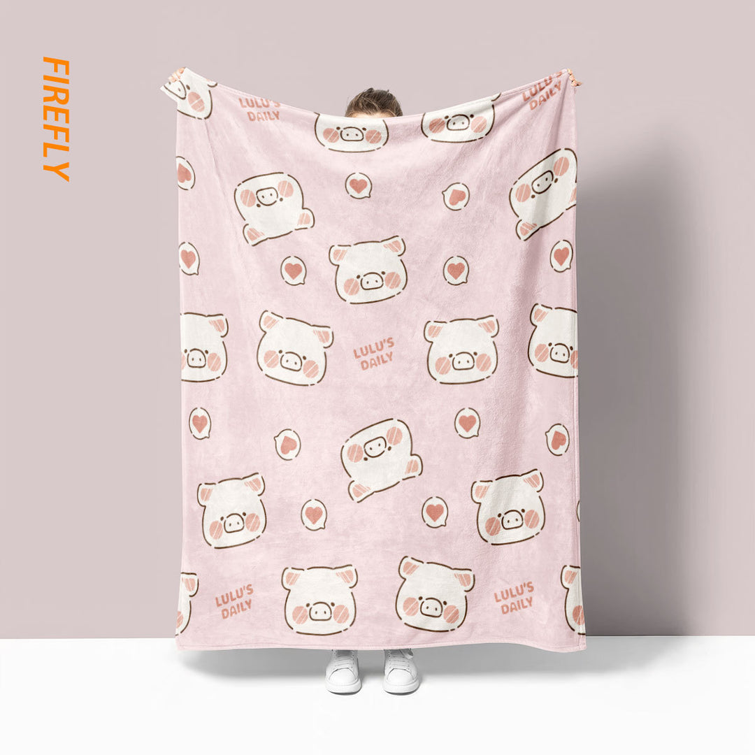 Whimsical Pig-Themed Fleece Throw Blanket