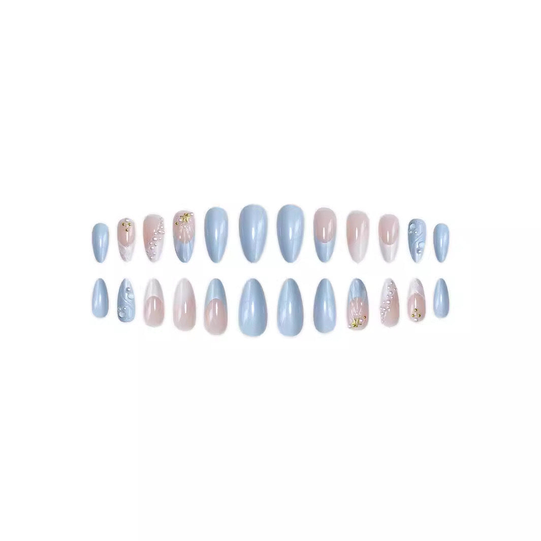 Artistic Marine-Inspired Nail Art Stornfield