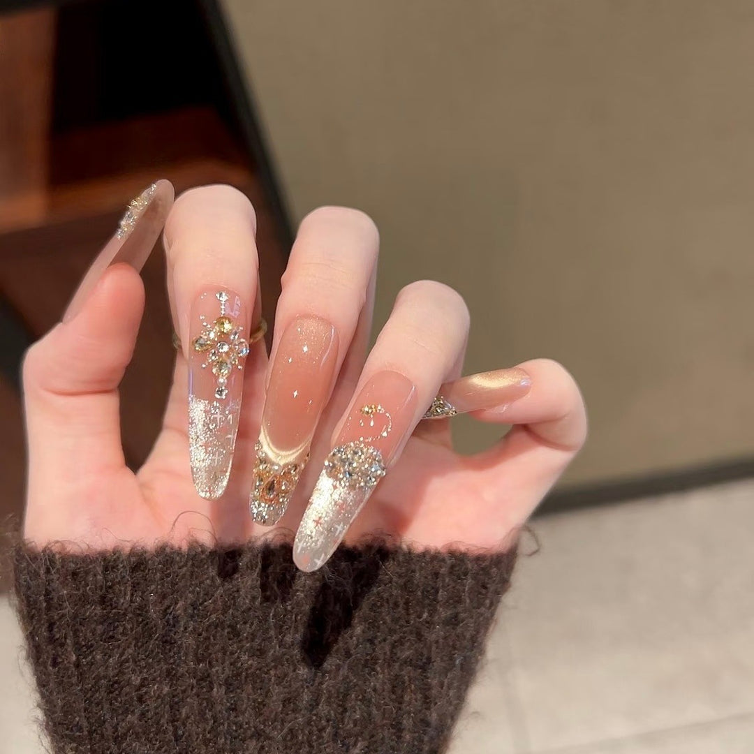 Elegant Nail Art Set Stornfield
