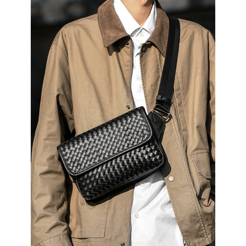 Elegant shoulder bag with braided design Stornfield