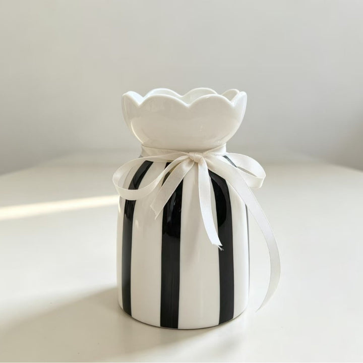 Elegant Decorative Flower Vase Stornfeild