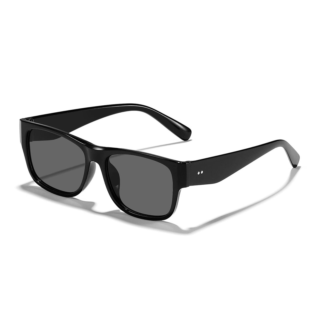 Ladies fashionable sunglasses with stylish polarizing lenses Stornfield