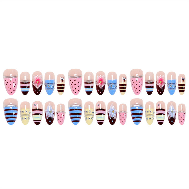 Nail art set with floral and geometric designs Stornfield