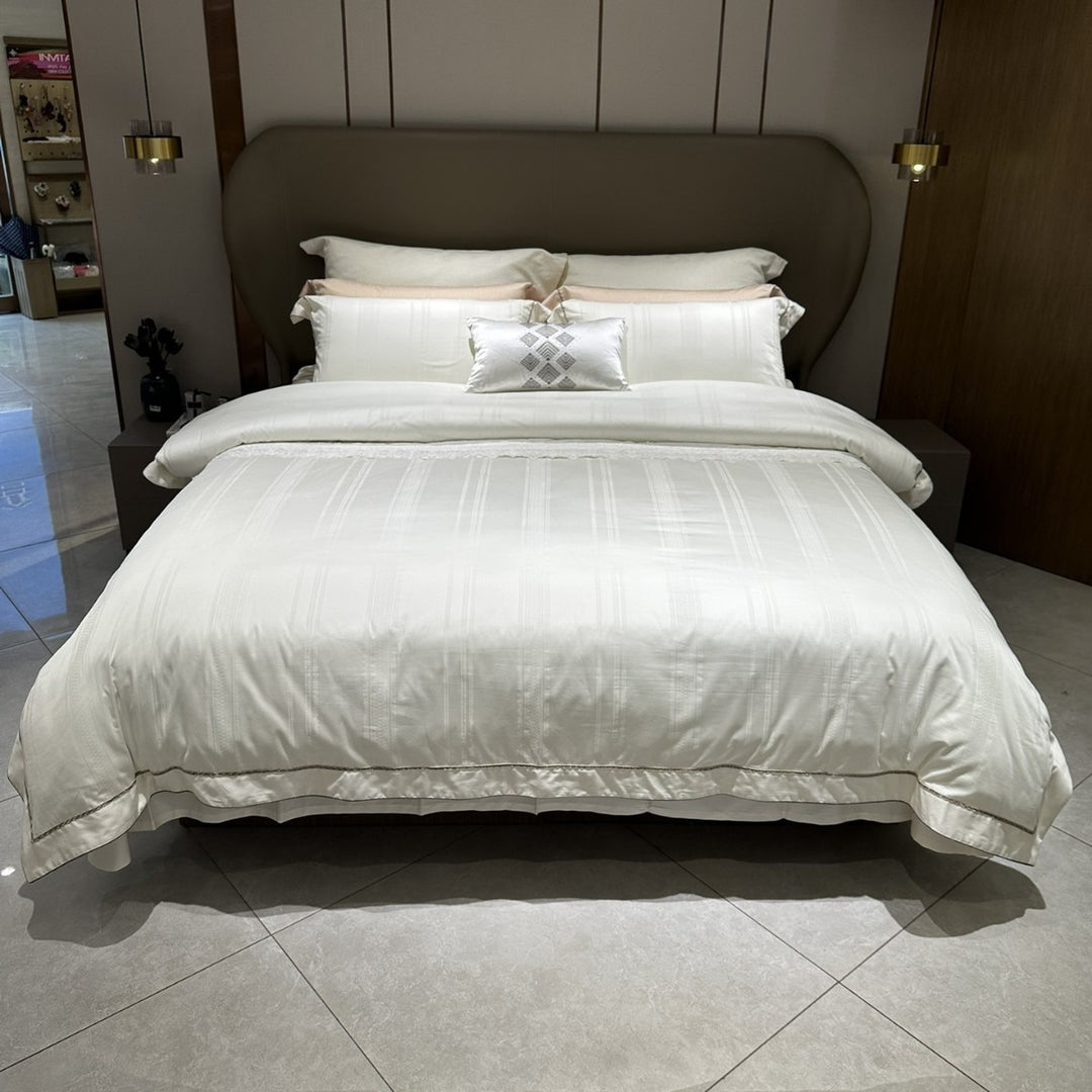 luxurious cotton satin bedding set with embroidered edge