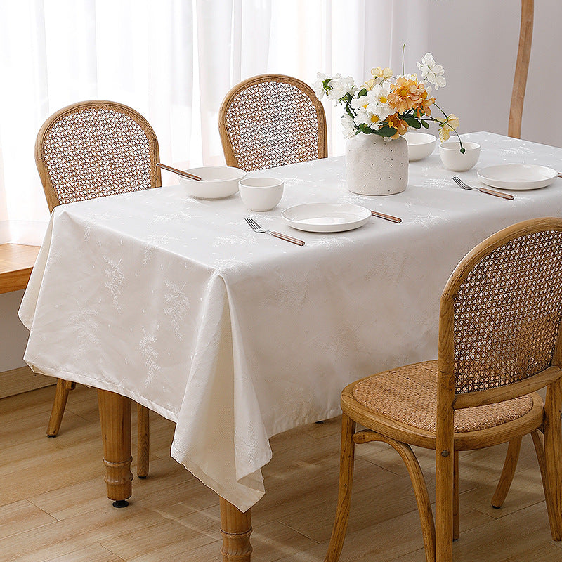 Jacquard tablecloth with intricate snowflake relief