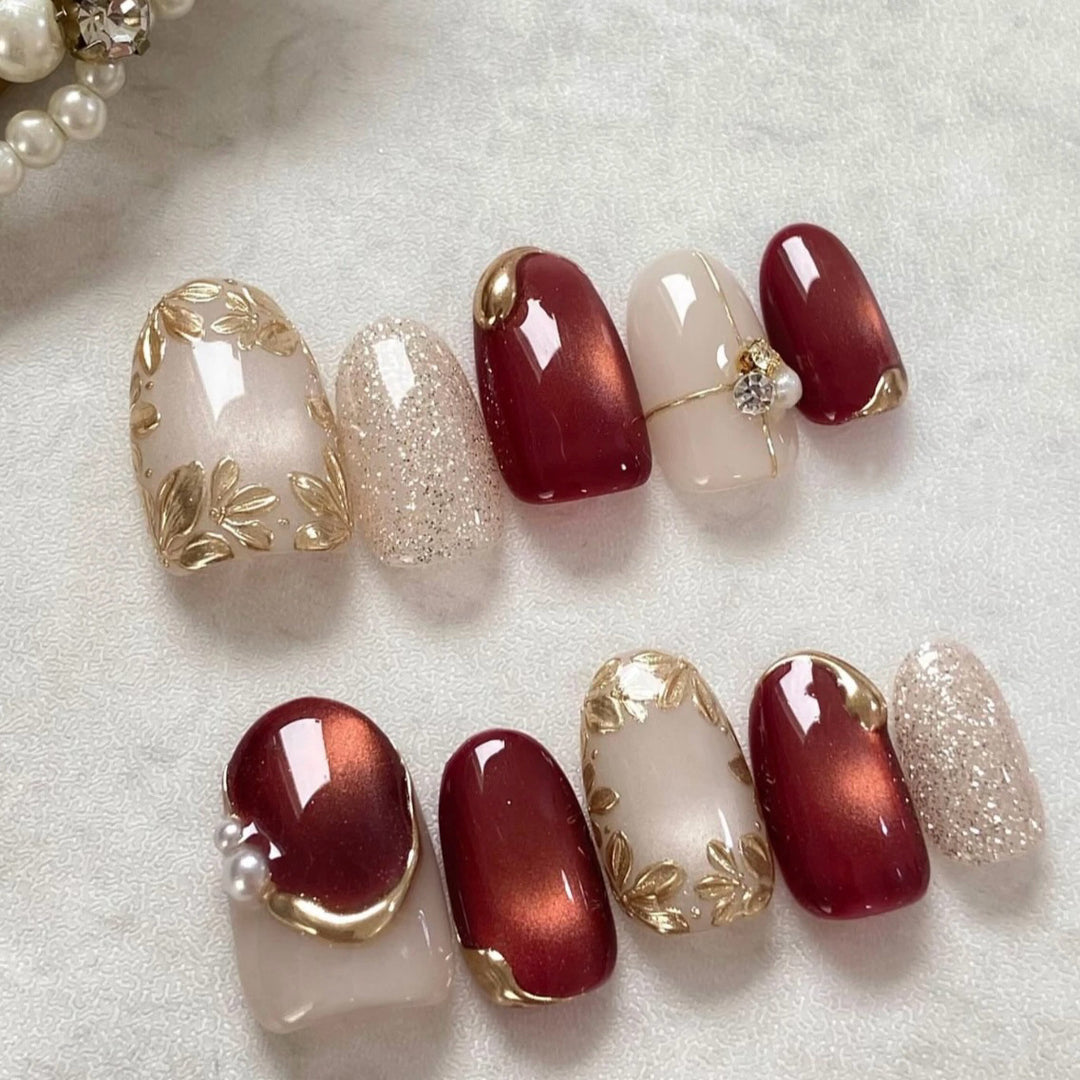 Luxurious Floral Design Press-On Nail Set