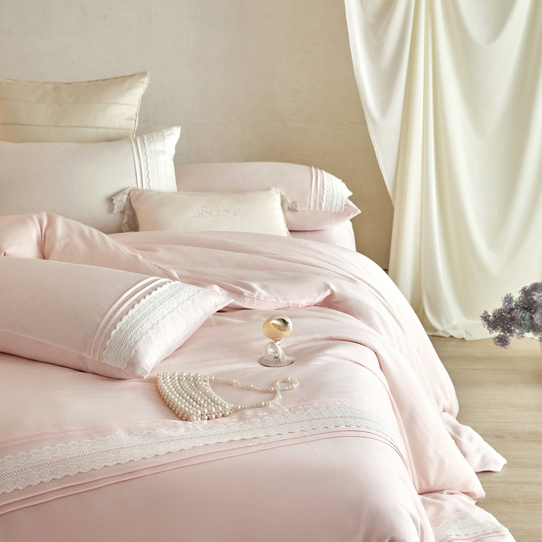 High-quality cotton percale bedding set with fine lace trim