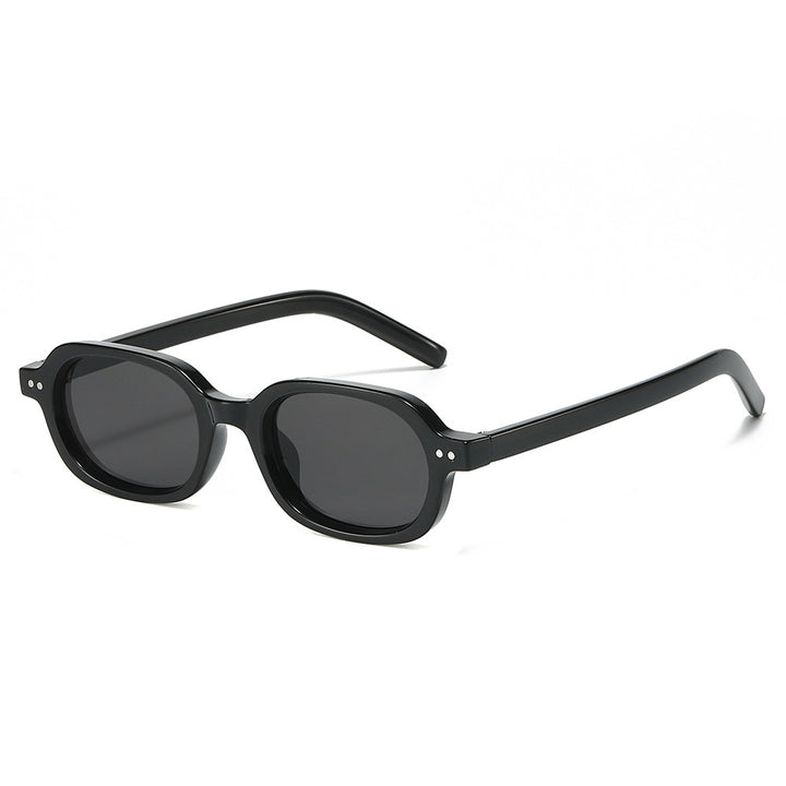 Stylish Vintage-Inspired Oval Sunglasses Stornfield