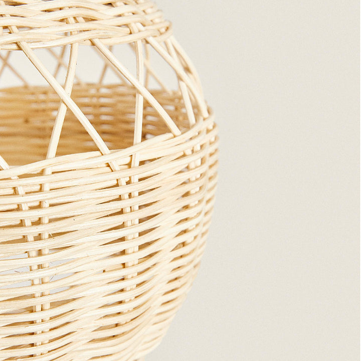 Decorative basket in the shape of a hot air balloon Stornfield