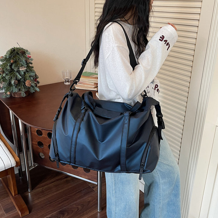 Durable Waterproof Travel Duffel Stornfield