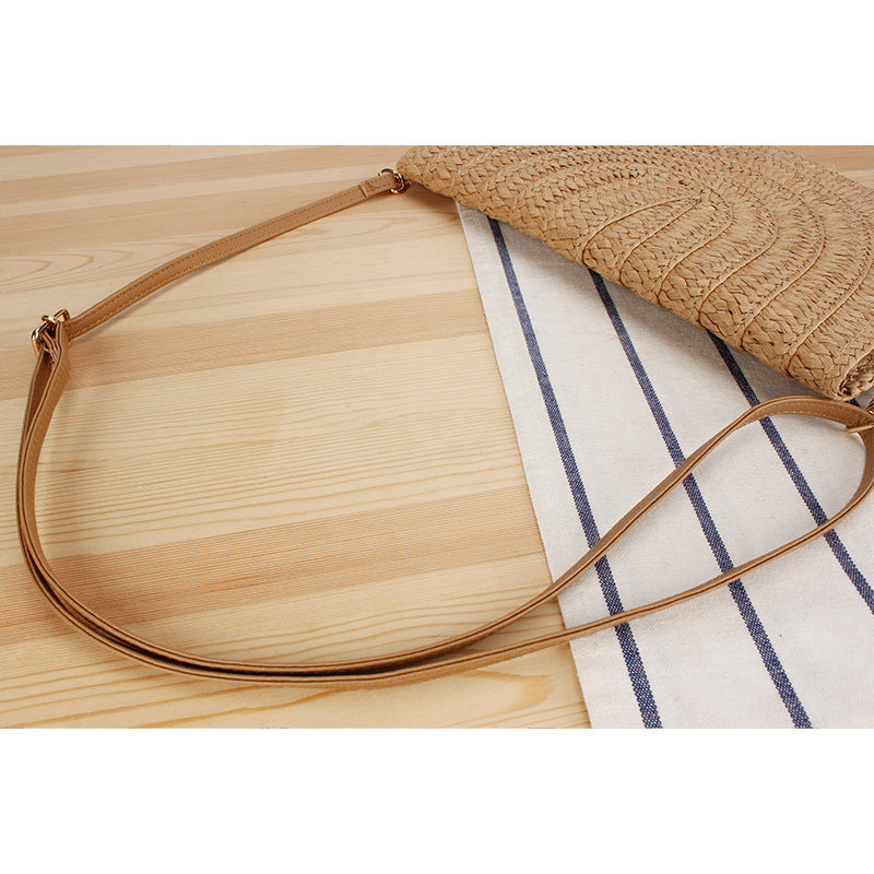 Fashionable Shoulder Bag Made of Braided Straw Stornfield