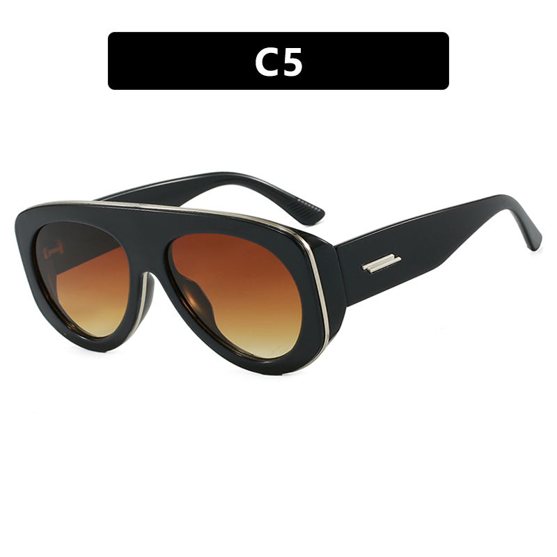 Ladies extravagant sunglasses in striking design Stornfield
