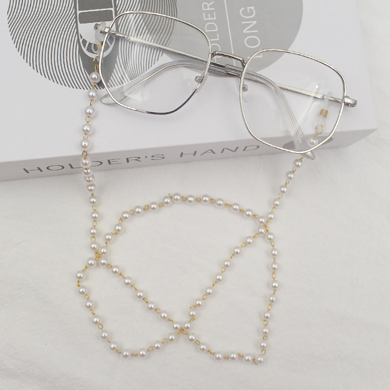 Star-Embellished Eyewear Chain Stornfield