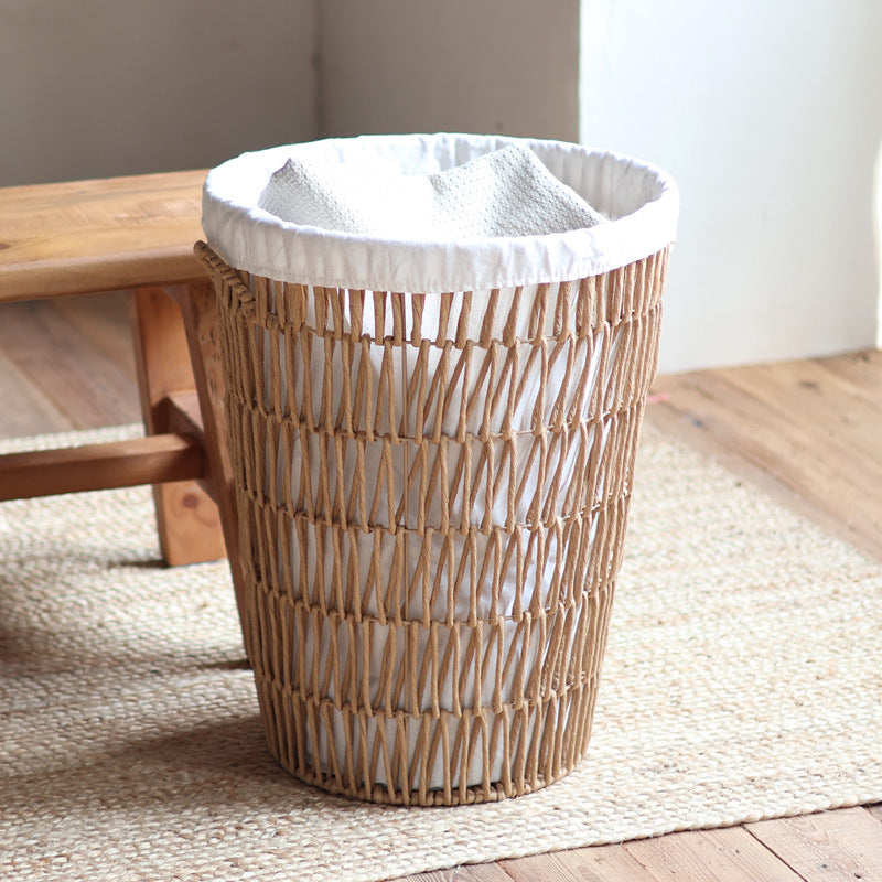 Rustic laundry basket with lid Stornfield