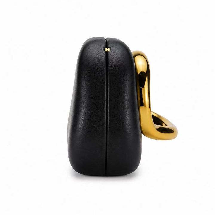 Elegant Shell-Shaped Handbag