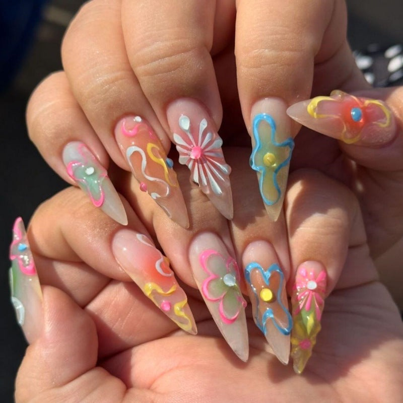 Animal-Inspired Press-On Nail Art Set Stornfield
