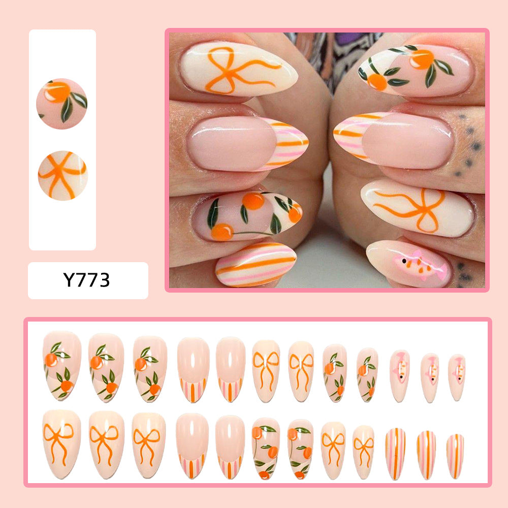 Trendy Artificial Nails Stornfield