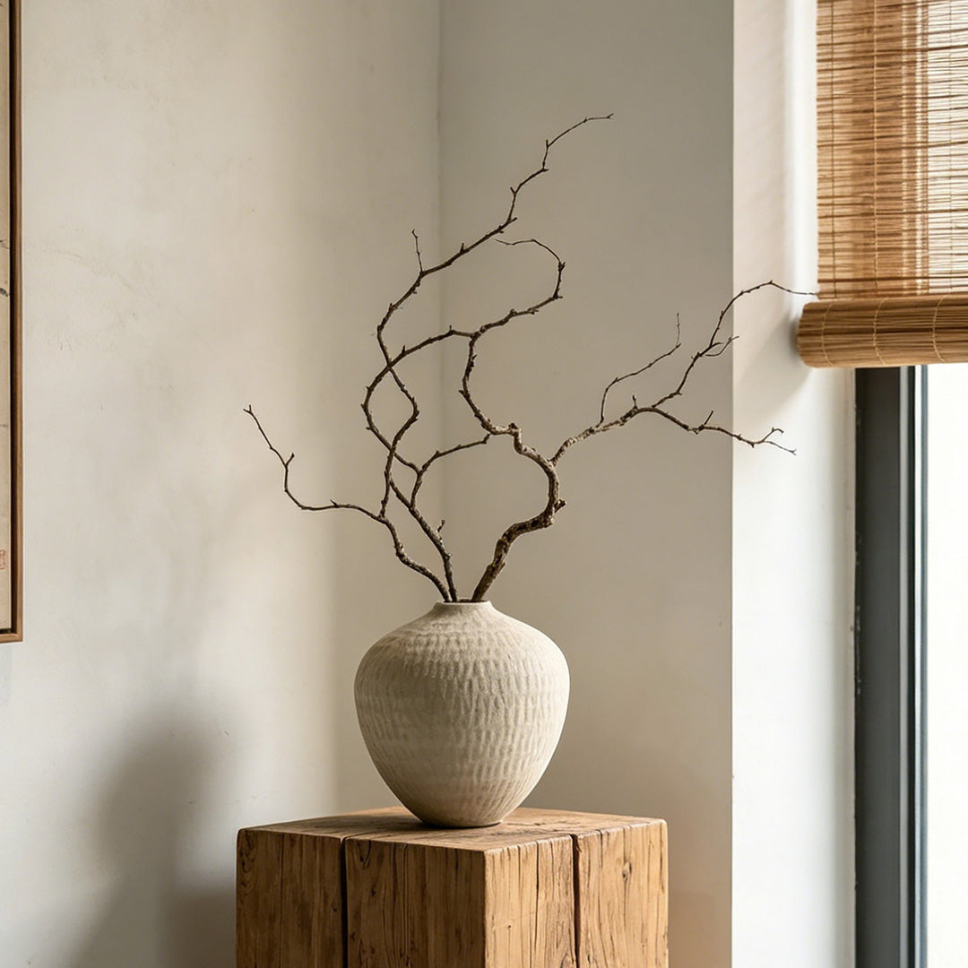 Elegant Ceramic Vase Stornfield