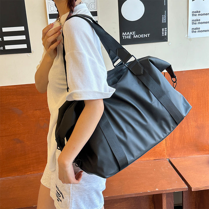 Durable Waterproof Travel Duffle Bag Stornfield