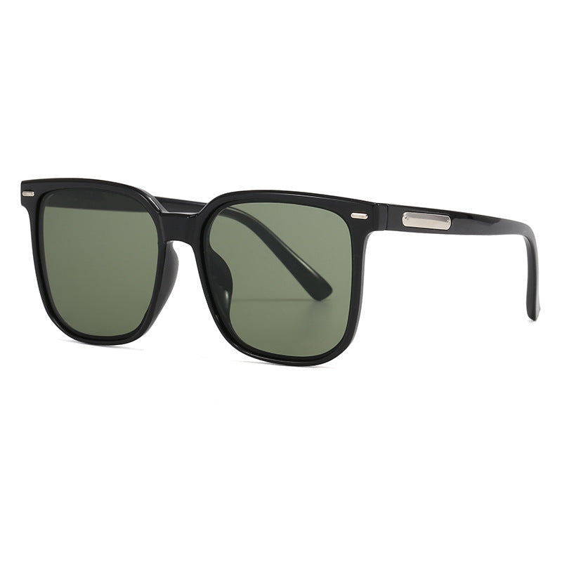 Women square sunglasses with modern design Stornfield