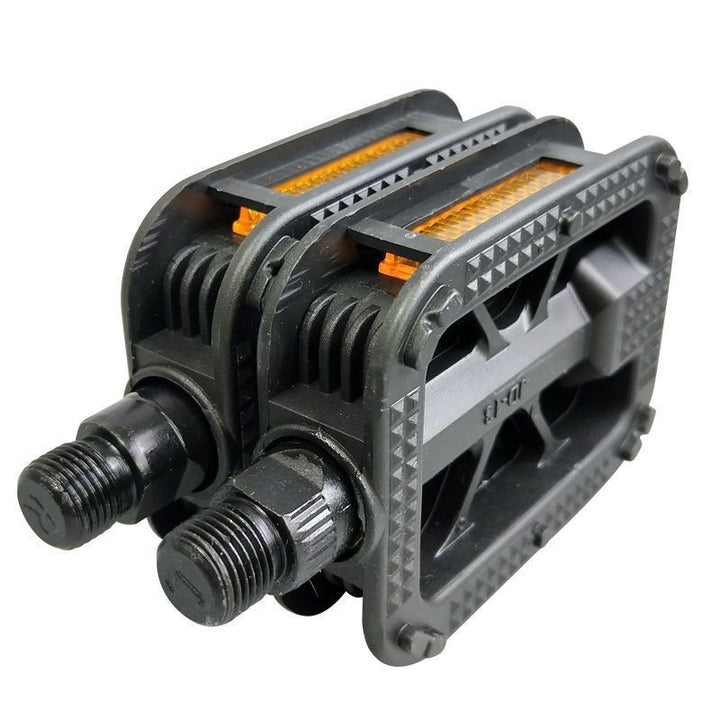High-Traction Bicycle Pedals with Integrated Reflectors Stornfield
