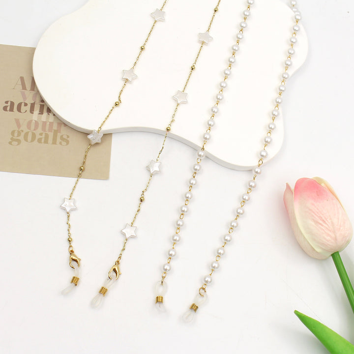 Star-Embellished Eyewear Chain Stornfield