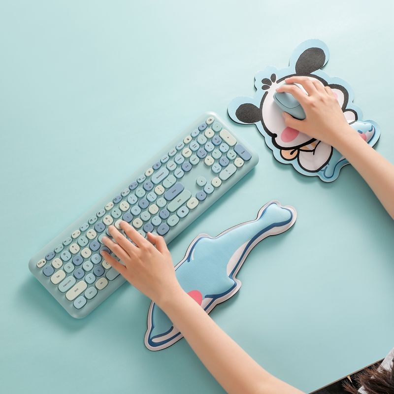 Cute Dolphin-Themed Mouse Wrist Rest