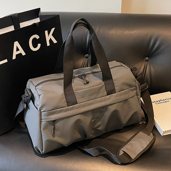 Sporty tote bag with detachable shoulder strap Stornfield