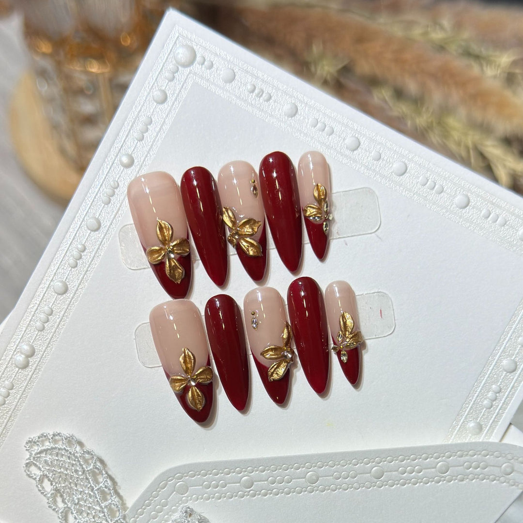 Luxury Floral Acrylic Press-On Nail Set Stornfield