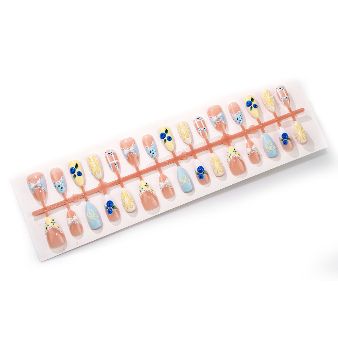 Artistic Themed Press-On Nail Set Stornfield