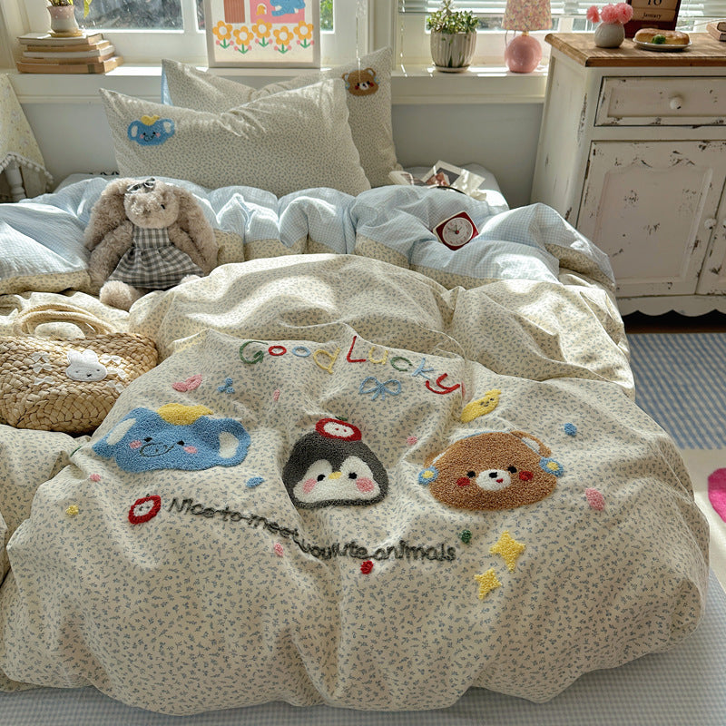 Children's Playful Animal-Themed Bedding Set