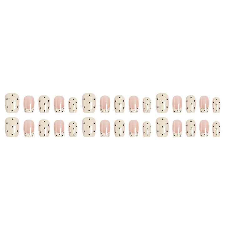 Trendy Nail Art Stornfield