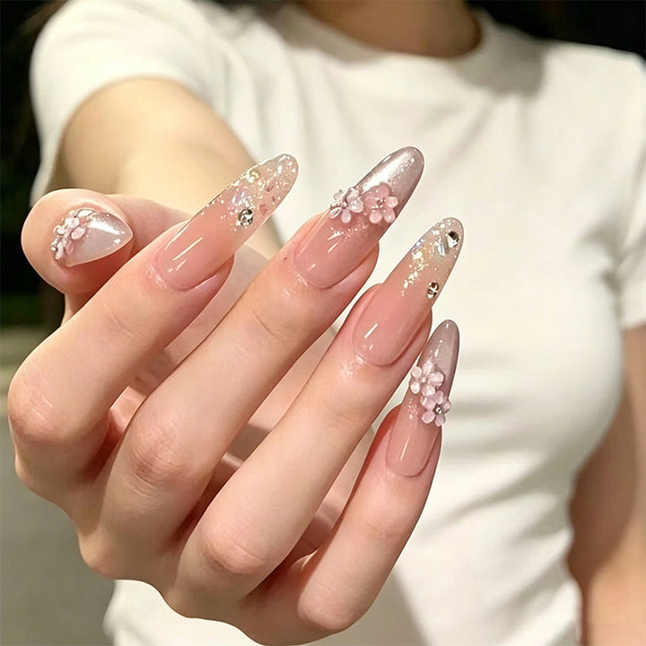 Artificial nail set with sparkling glitter accents Stornfield