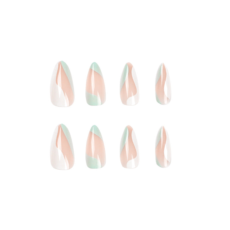 Artificial nail extensions with stylish design Stornfield