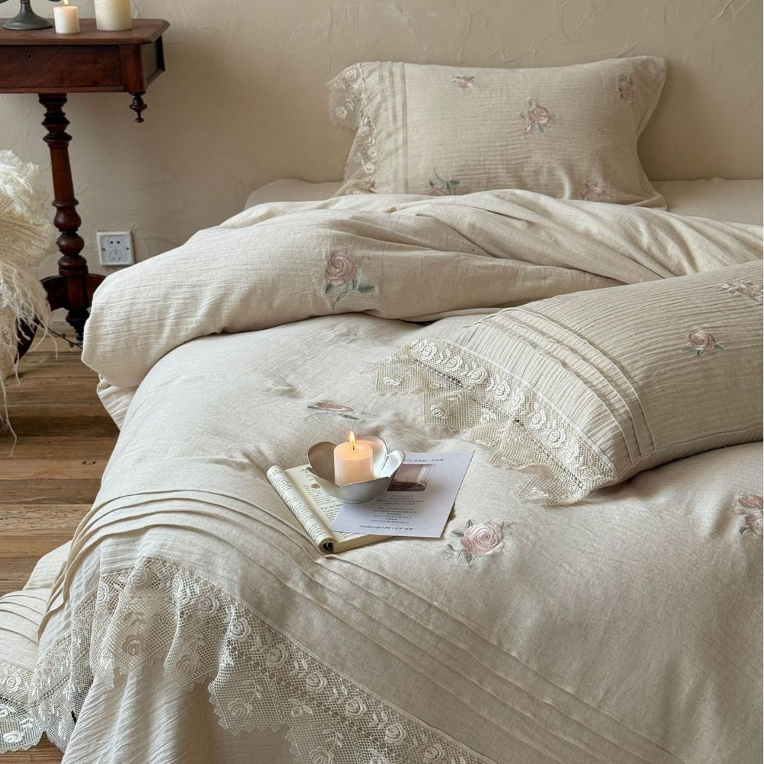 Embroidered Vintage Linen-Blend Duvet Cover Set with Pintuck Pleats & Lace Hem