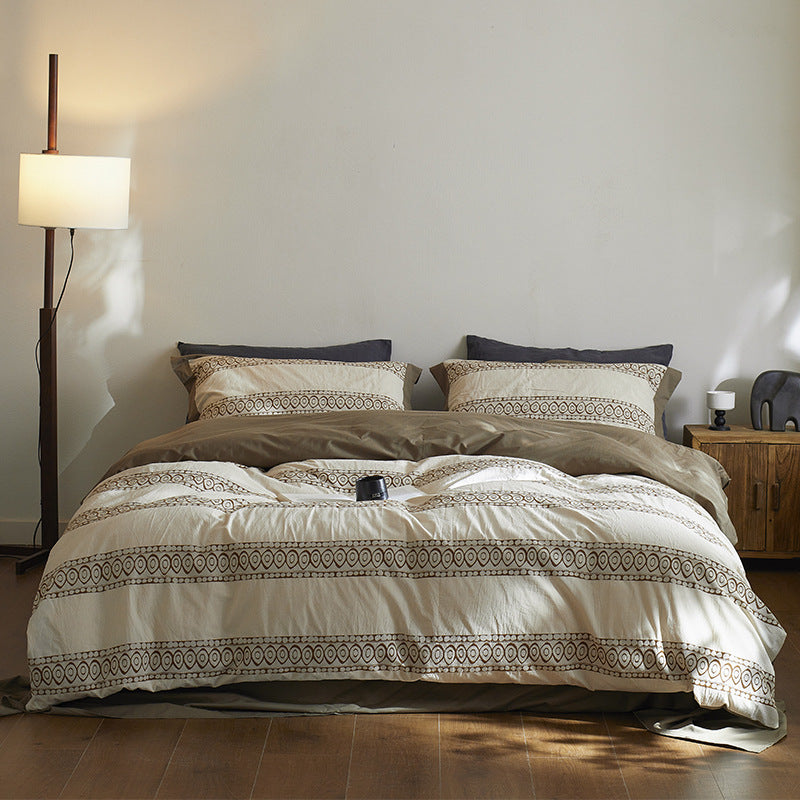 Geometric Reversible Cotton-Blend Duvet Cover Set with Pillow Shams