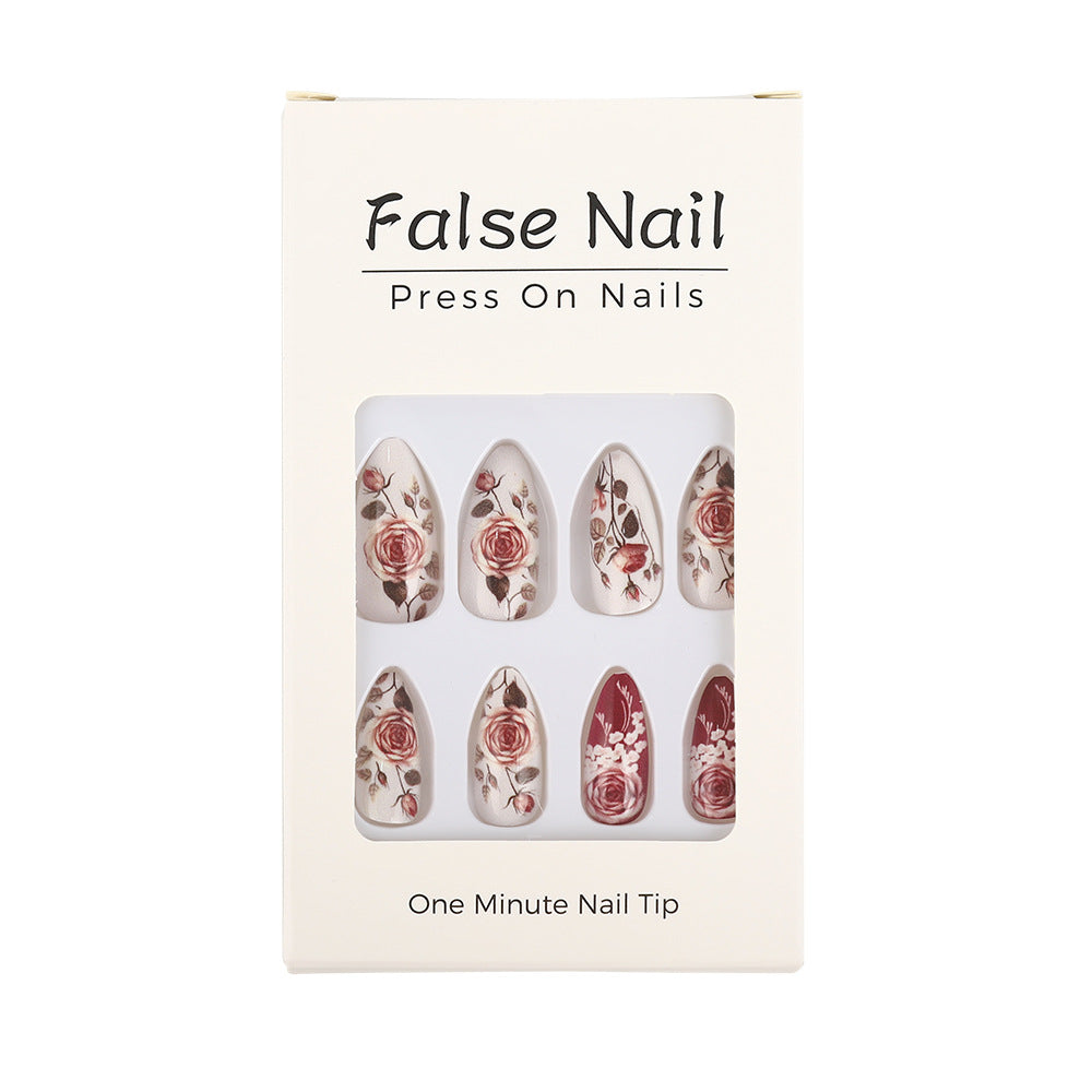 Nail art in elegant rose design Stornfield