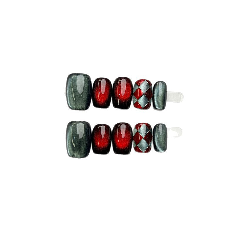 Glamorous Press-On Nail Art Set
