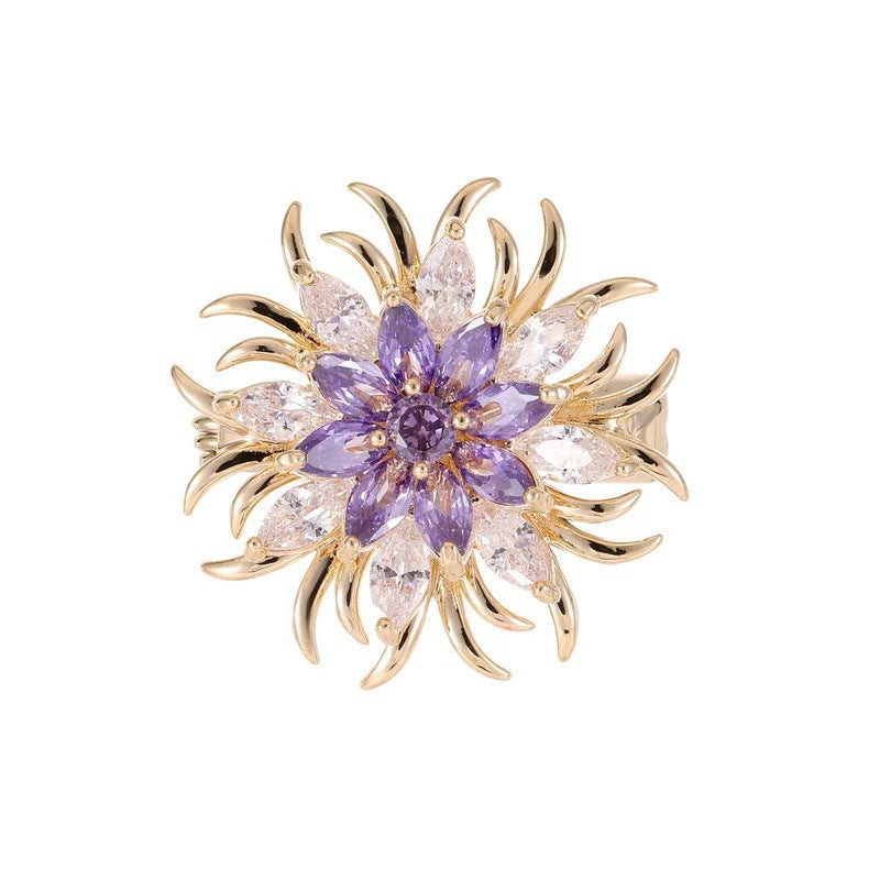 Elegant brooch with sparkling crystals Stornfield