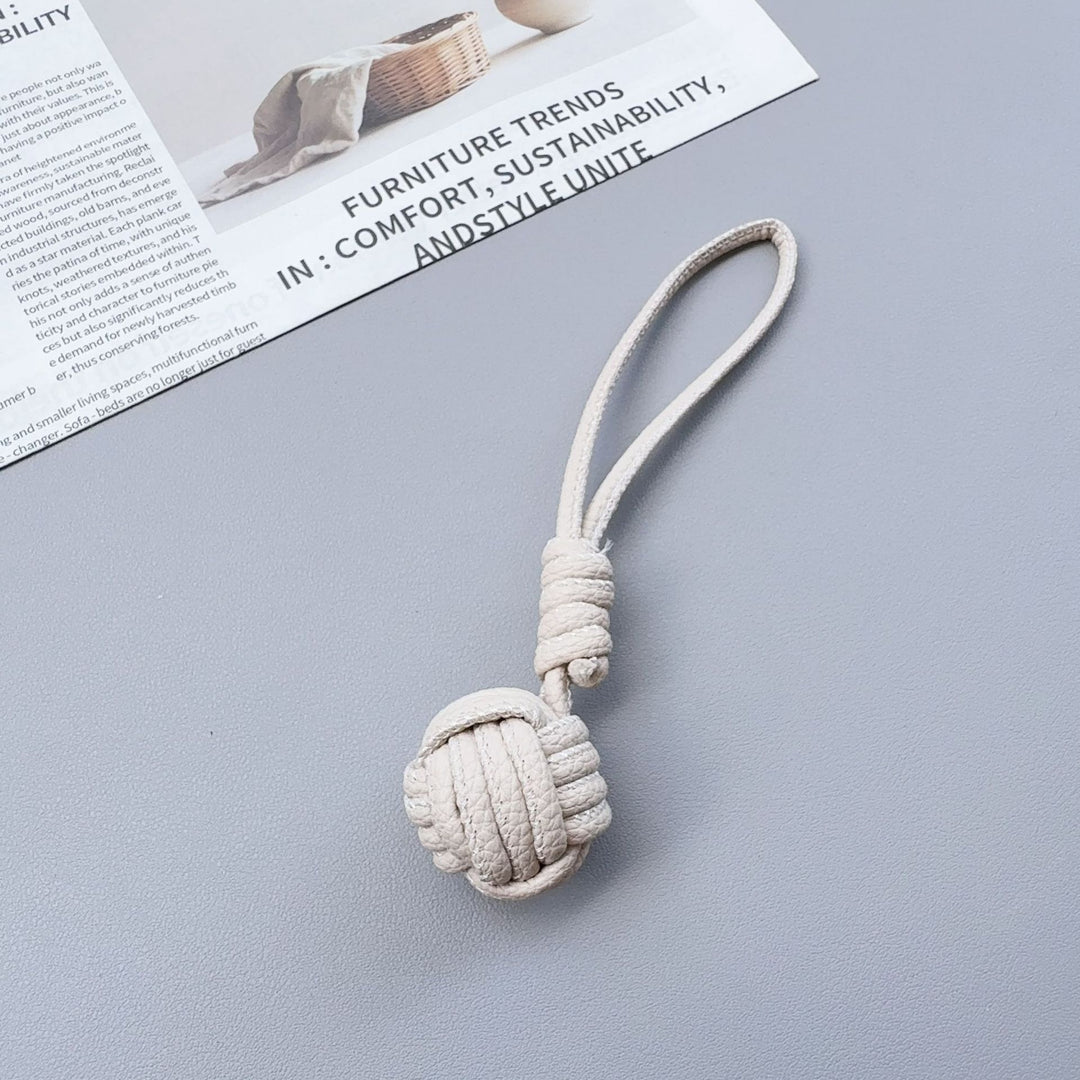 Multifunctional Knot Keychain Accessory Stornfield