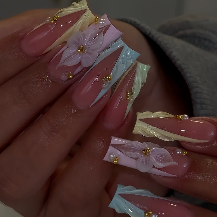 Floral Press-On Nail Extensions Stornfield