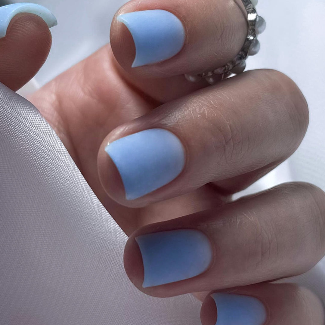 Matt lacquered nail art Stornfield