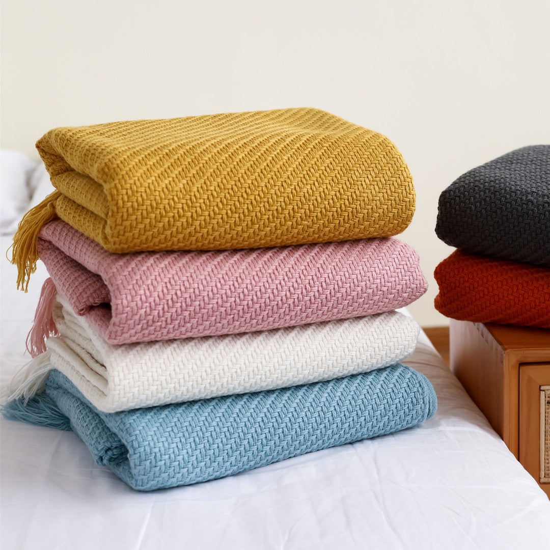 Luxurious Woven Throw Blanket