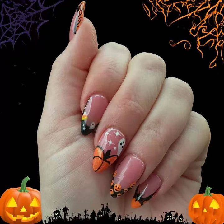 Nail art set with creative Halloween designs Stornfield