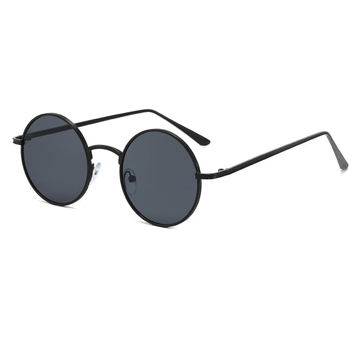 Ladies fashionable glasses with round lenses and fine metal frame Stornfield