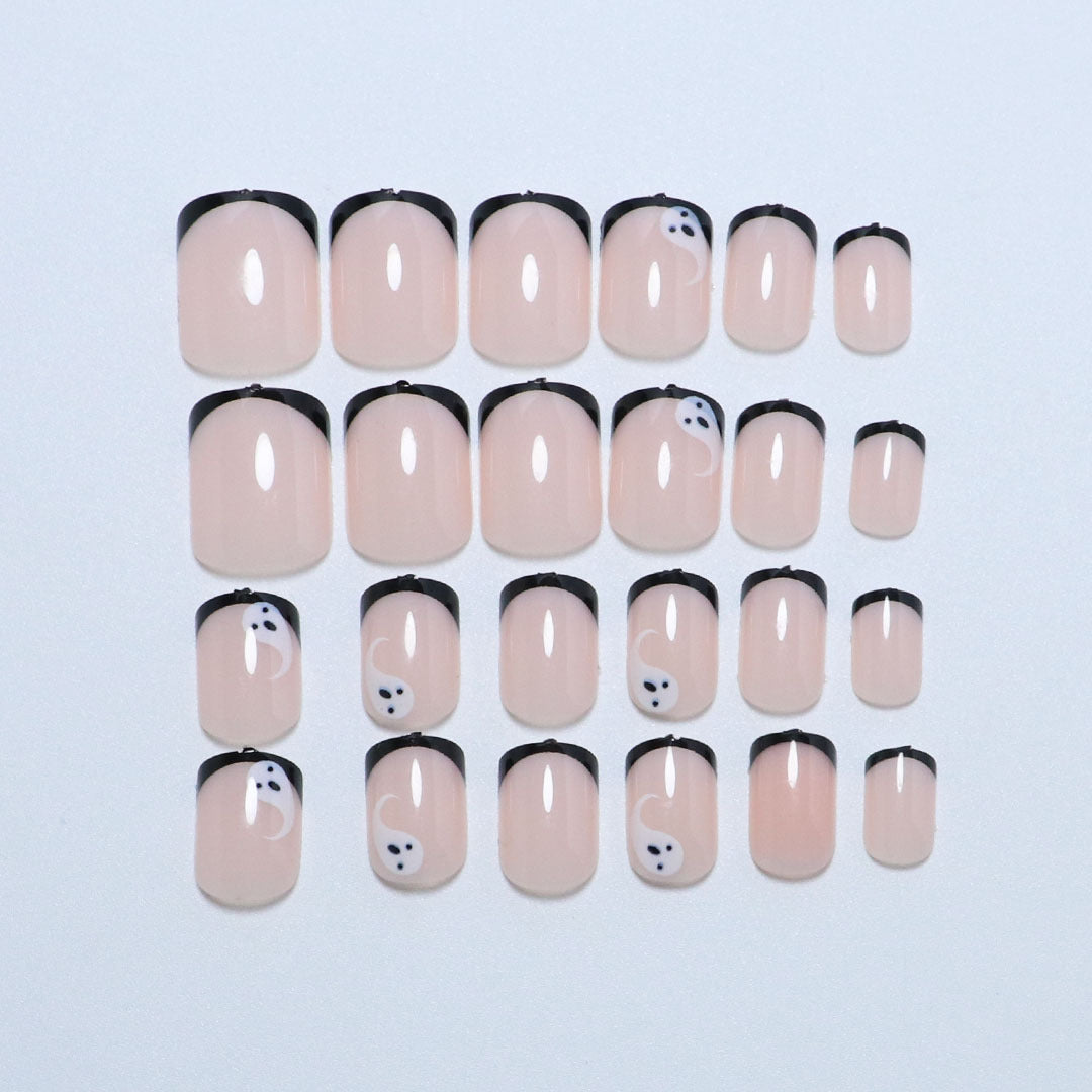 Artistic Halloween-Themed Press-On Nail Set Stornfield
