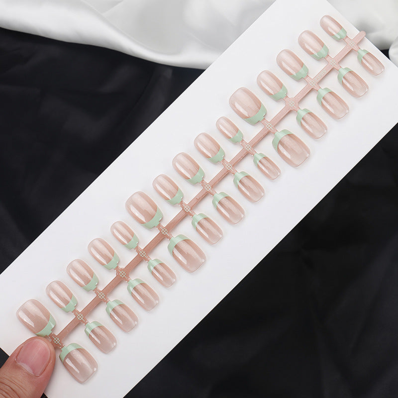 Premium Decorative Press-On Nail Tips Stornfield
