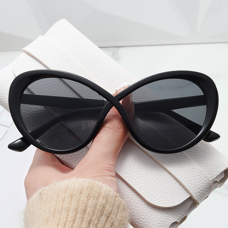 Women Cat-Eye Sunglasses with Mirrored Lenses Stornfield