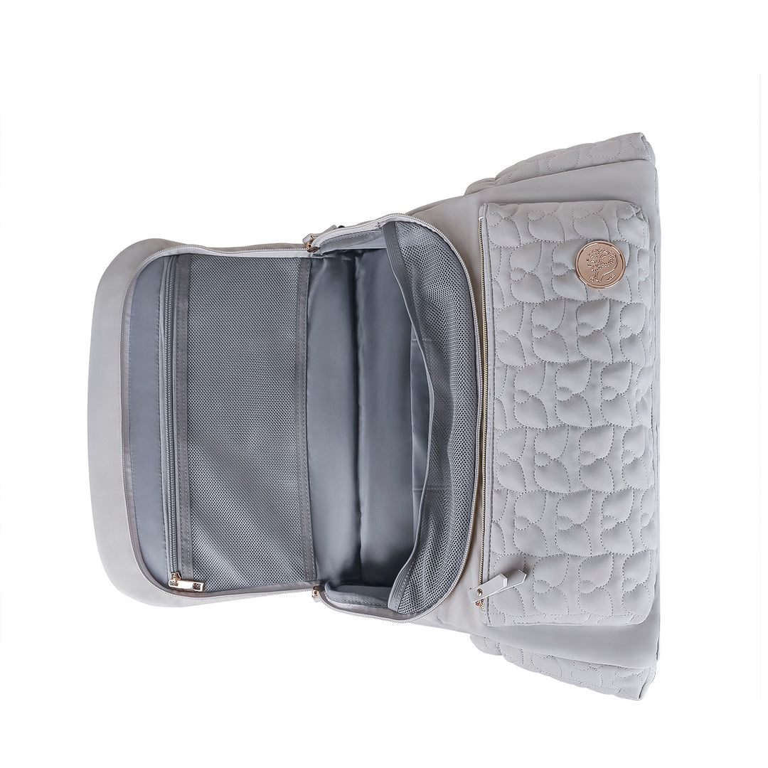 Fashionable backpack with intelligent compartment division Stornfield
