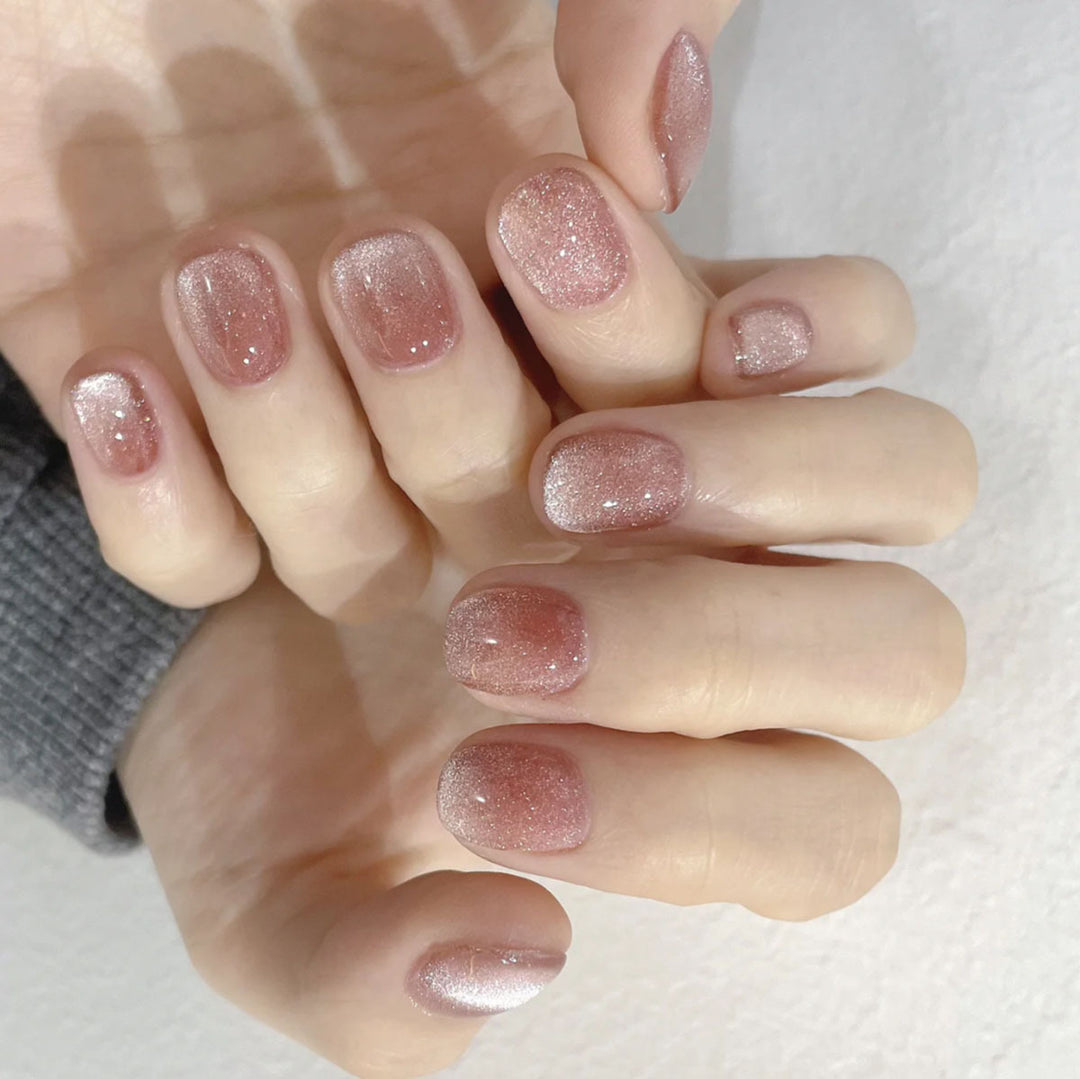 Press-On Nail Art Set